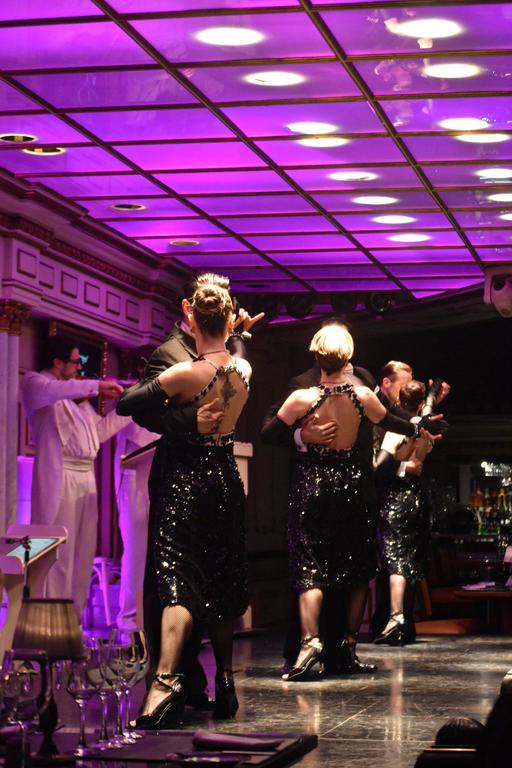 В джазе только девушки или аргентинско-бразильский калейдоскоп В джазе только девушки или аргентинско-бразильский калейдоскоп