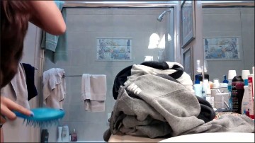 [Image: Voyeur16805150329.jpg]