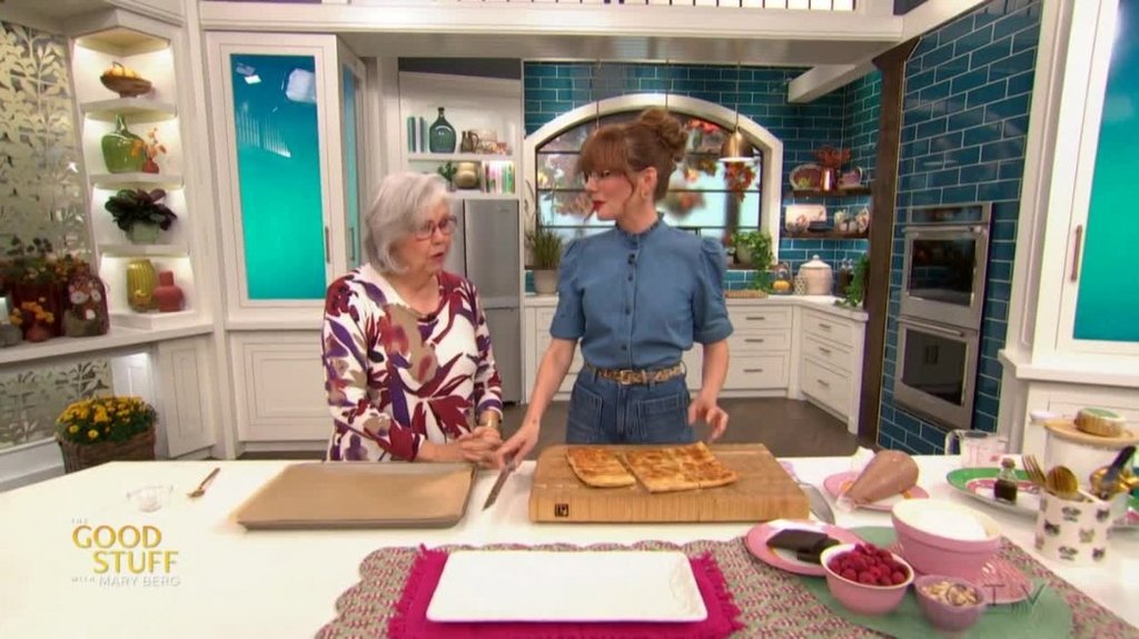 [Image: 2xi052thslyw.jpg]