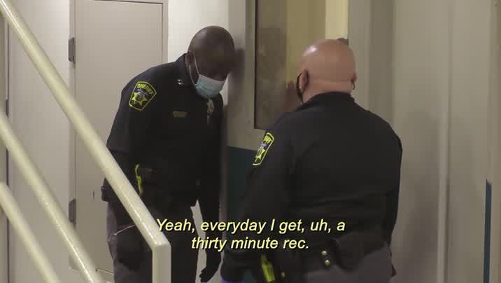 1zq3tusq1ub7.jpg