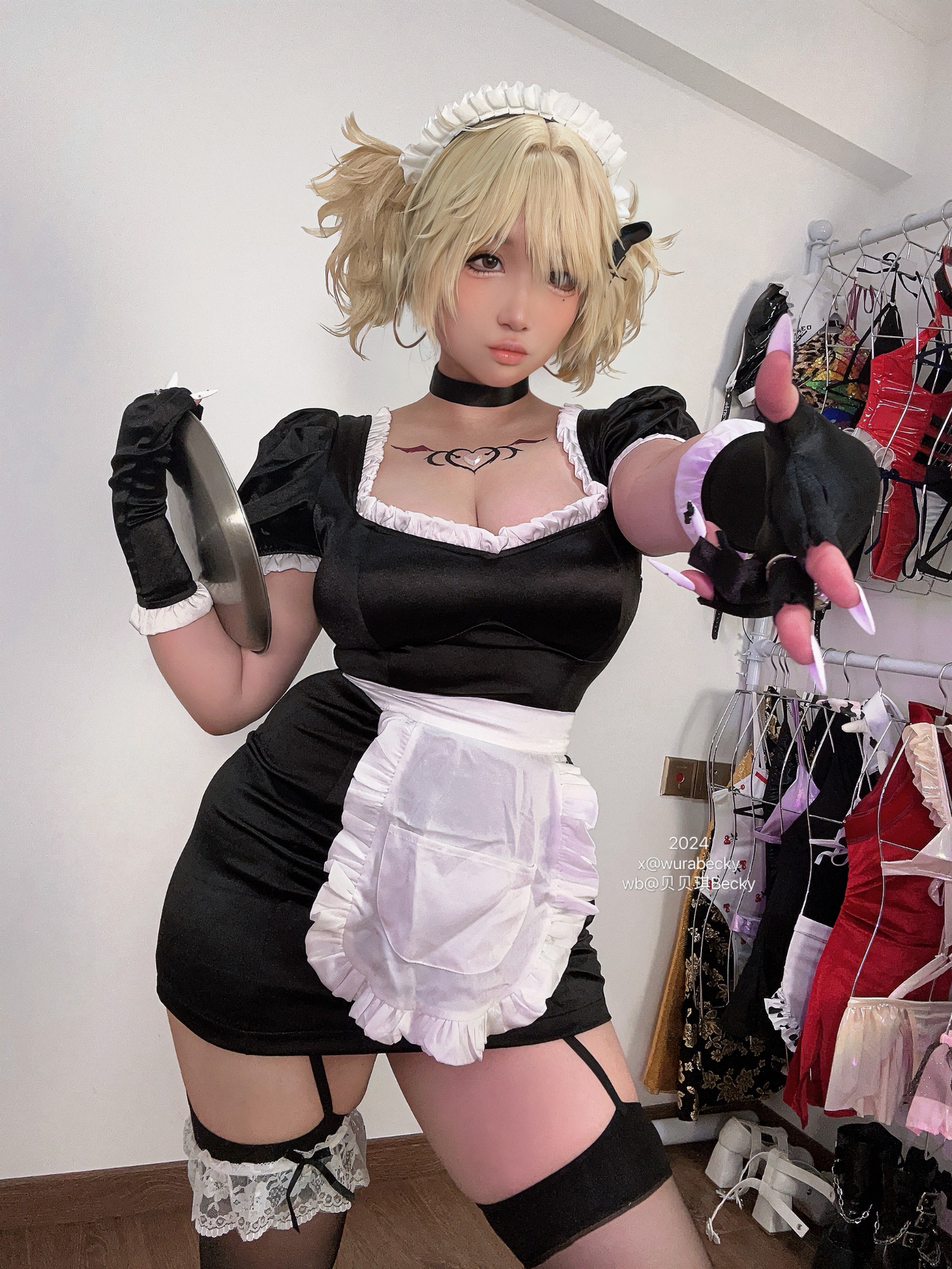 贝贝琪 Becky 烟烟 女仆 Cosplay 写真＋视频合集（69P｜1V｜339MB）插图3