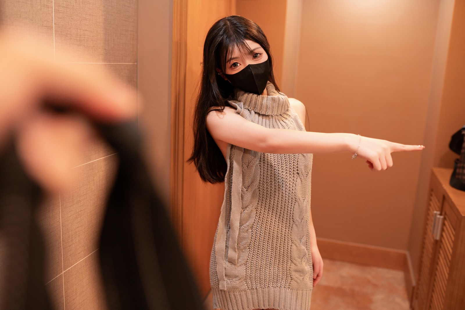 Bangni邦尼 – 灰色毛衣 写真集（85P-1.55GB）居家系插图9