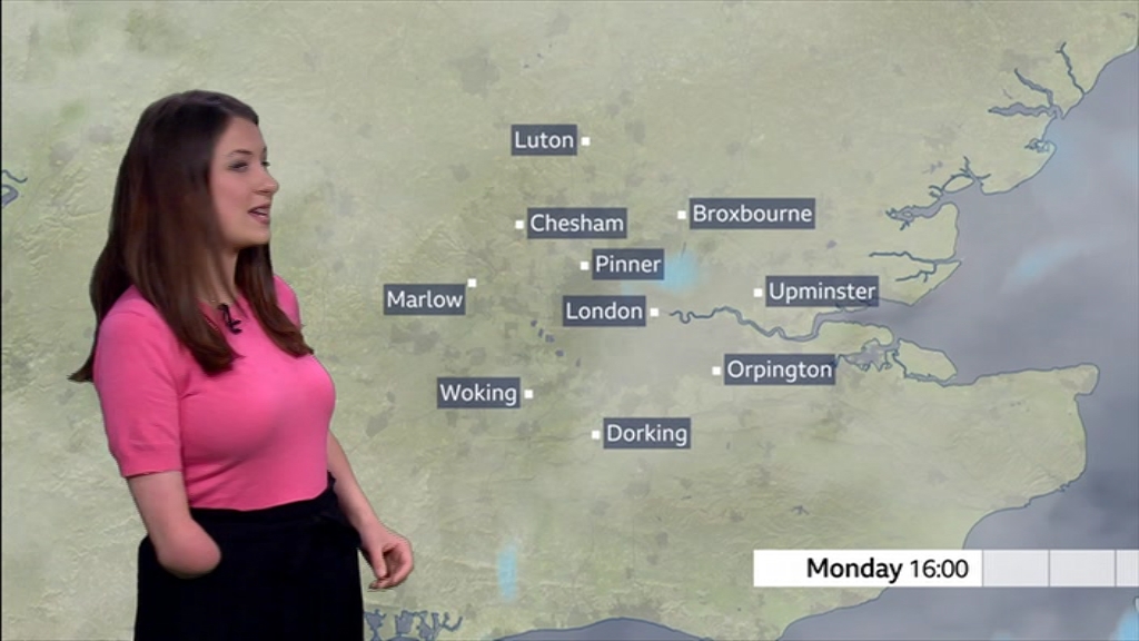 BBC London News_20220404_13301345.ts_snapshot_12.45.527