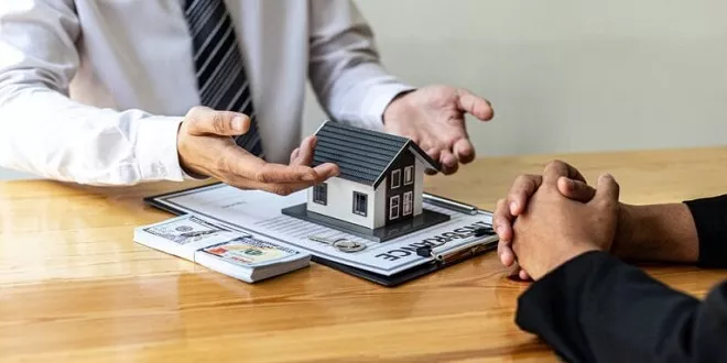 Working with a professional property agent