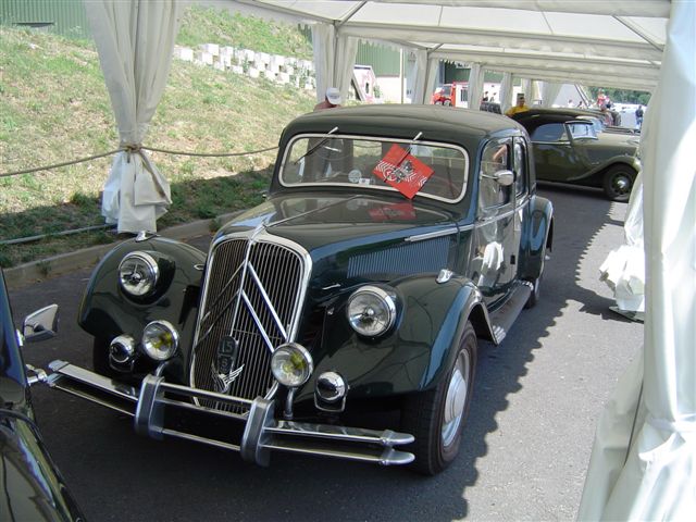 15 Six 51 Vauxhall Nico 1