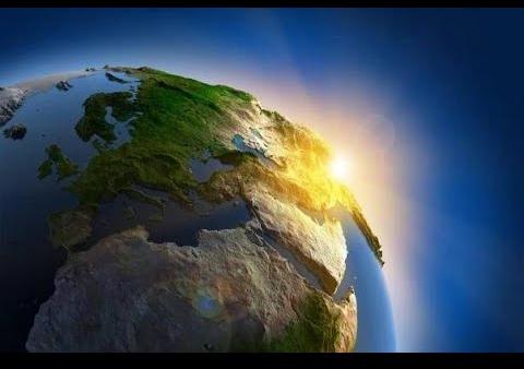 Kosmická přeměna Země