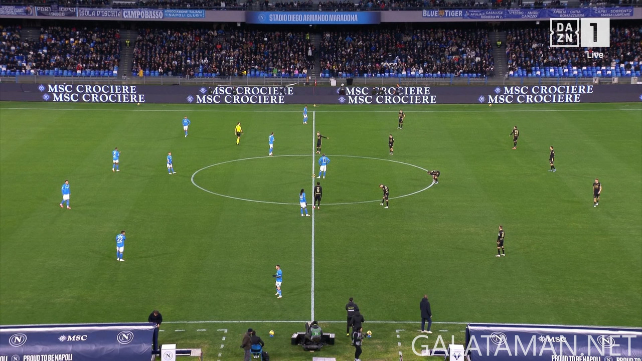 [Image: 01-12-20-30-00-IT-ZONA-DAZN-FHD-ts-snaps...54-119.jpg]