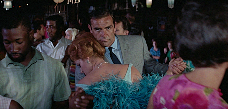 THUNDERBALL-VOLPE-SHOT-2-FOTOR.png