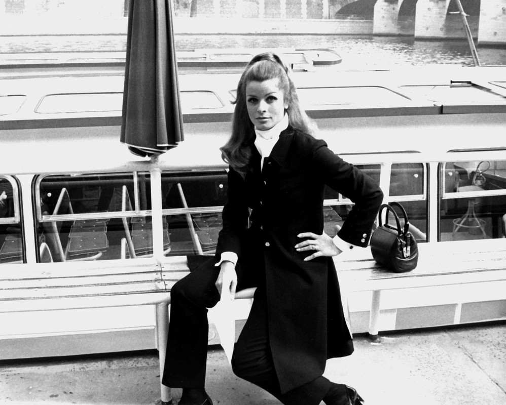 Senta_Berger_mb40