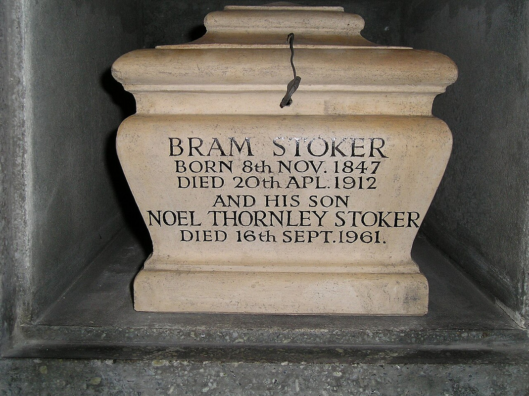 Golders-Green-crematorium-pictures-002