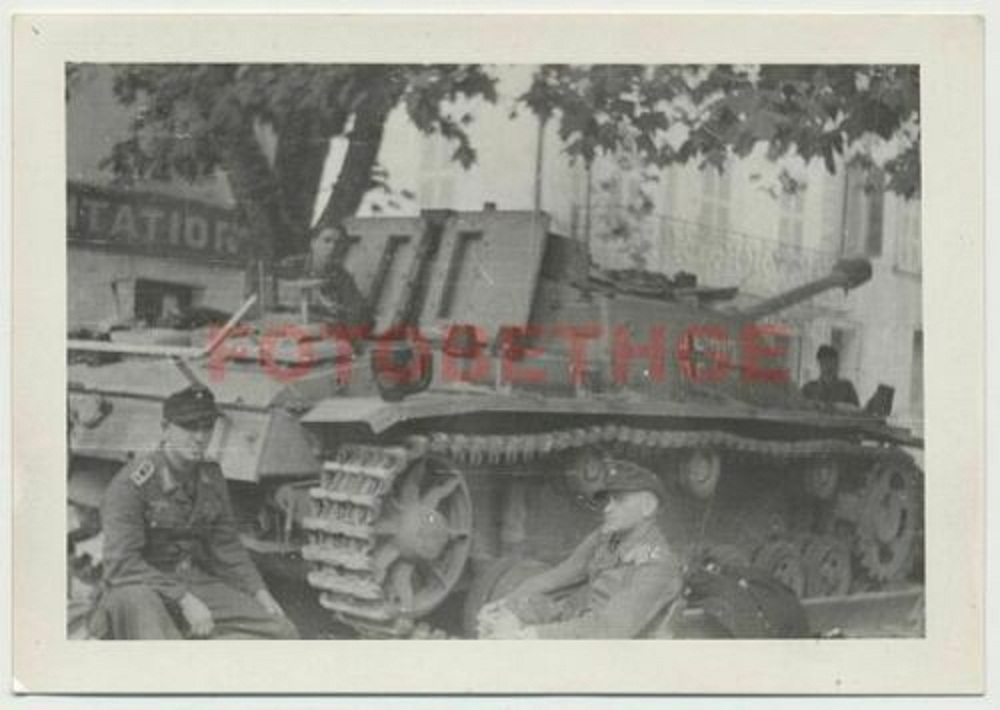 Sturmgeschütz 40 Ausf. F Südfrankreich in Nizza