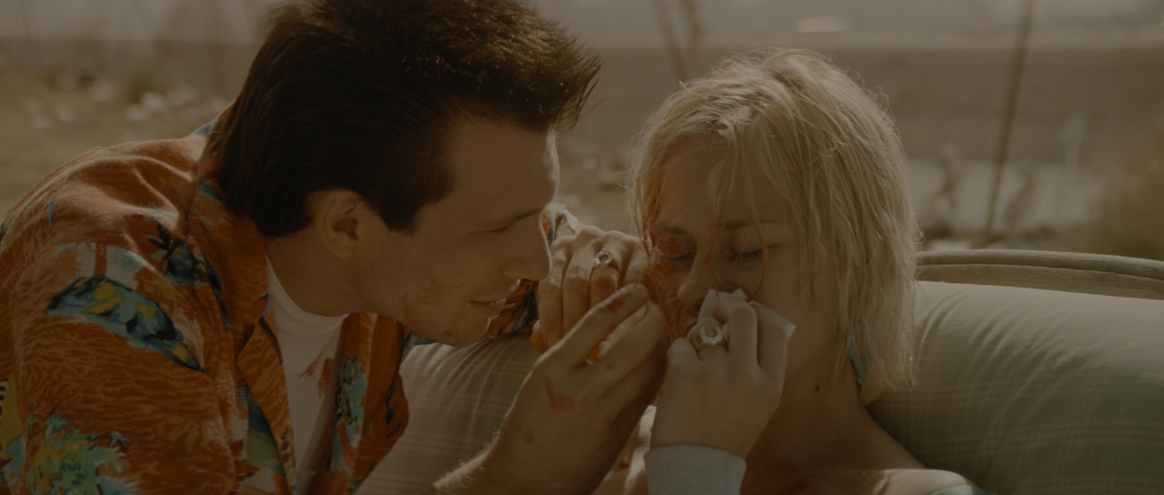 True.Romance.1993.DC.iTALIAN.MULTI.2160p.UHD.BluRay.x265.10bit.HDR-MeM.mkv_snapshot_01.28.21_[2021.0