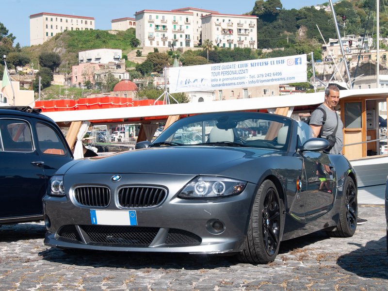 12-BMW-Z4-E85-2-5i-Roadster-03-3