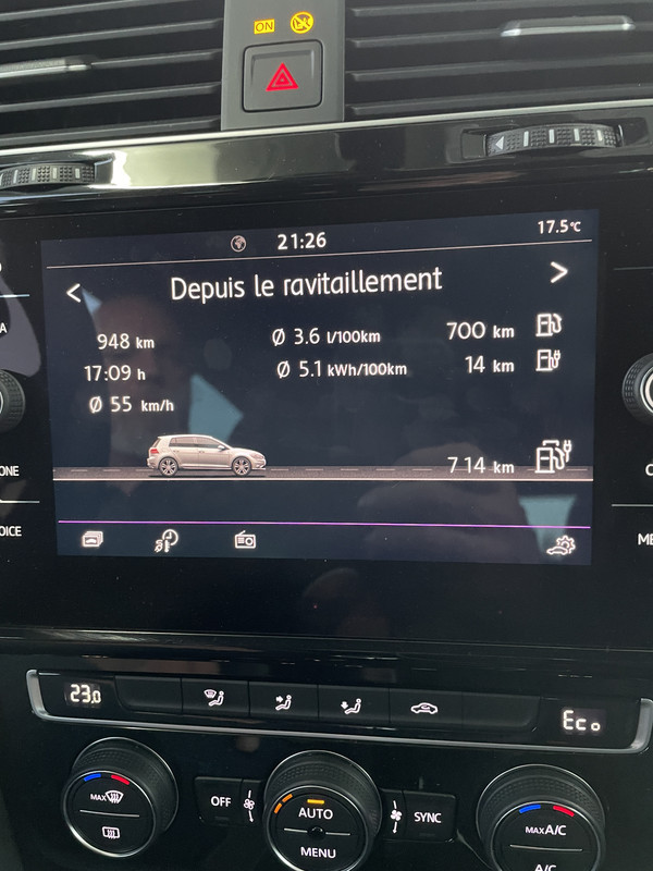 504A314E-2CC5-40B8-80AB-EF54E4383D50