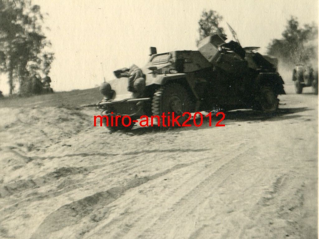 Foto, zerstörter Panzerspähwagen, Sdkfz, Babrujs