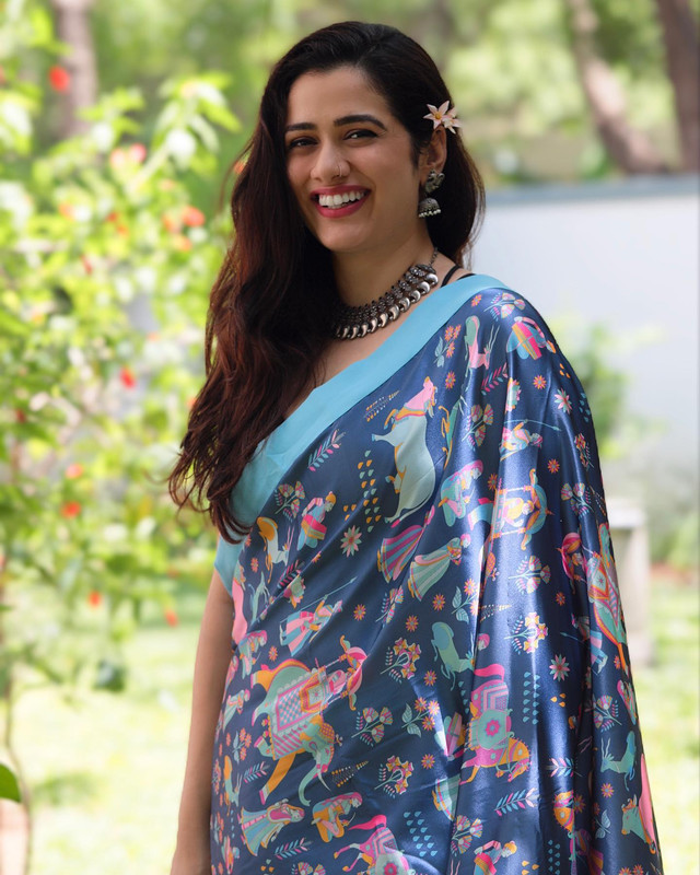 25-Girija-Oak-Godbole-Beautiful-Photos-in-Saree-My-Vantage-Point