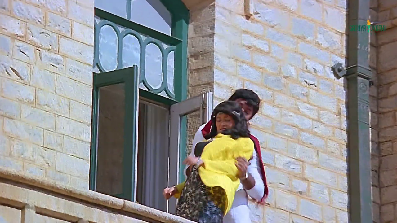 vlcsnap 2025 11 29 08h42m42s328