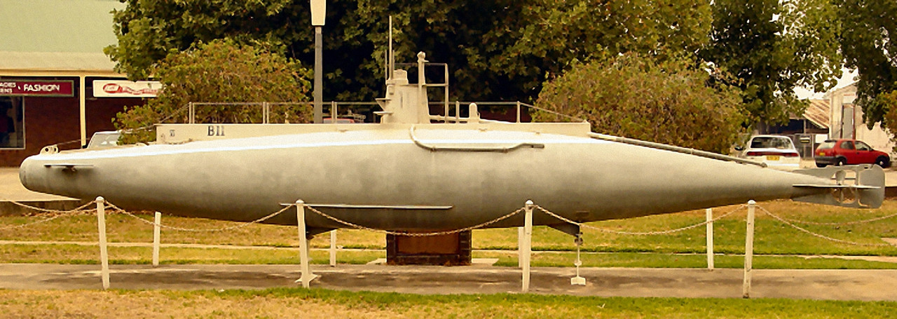 HMS B11 в мемориальном парке коммандера Холбрука в Холбруке в Новом Южном Уэльсе (Австралия)-2
