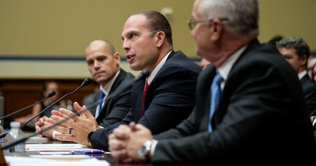 Photograph illustrating the US congressional hearings on unidentified anomalous phenomena (UAP)