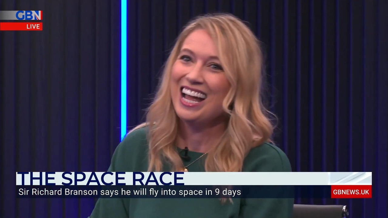 Space race Branson and Bezos will fly to space.mp4_snapshot_03.56_[2021.07.02_23.12.45]