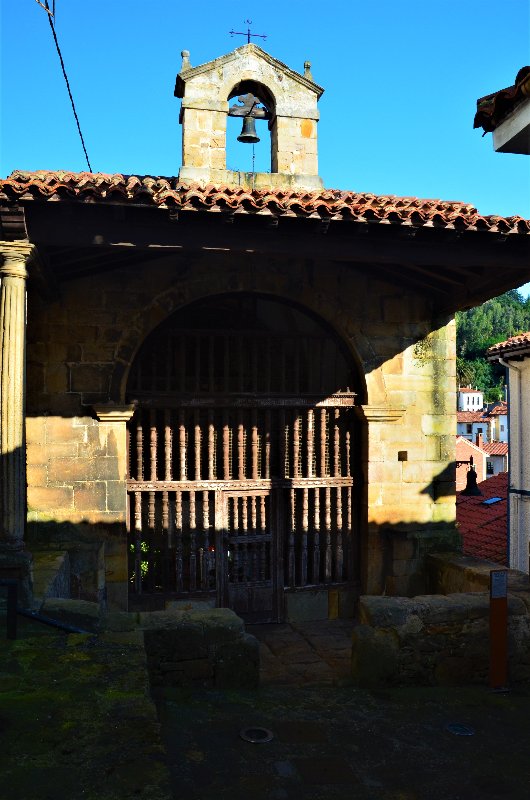 LASTRES-1-9-2017-ASTURIAS - LOS PUEBLOS MÁS BONITOS DE ESPAÑA (LISTA OFICIAL)-2010/2023 (6)