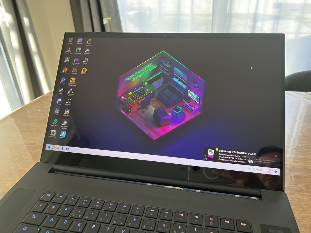 98844777-1ED9-4D81-87FD-79DFF2B8E361