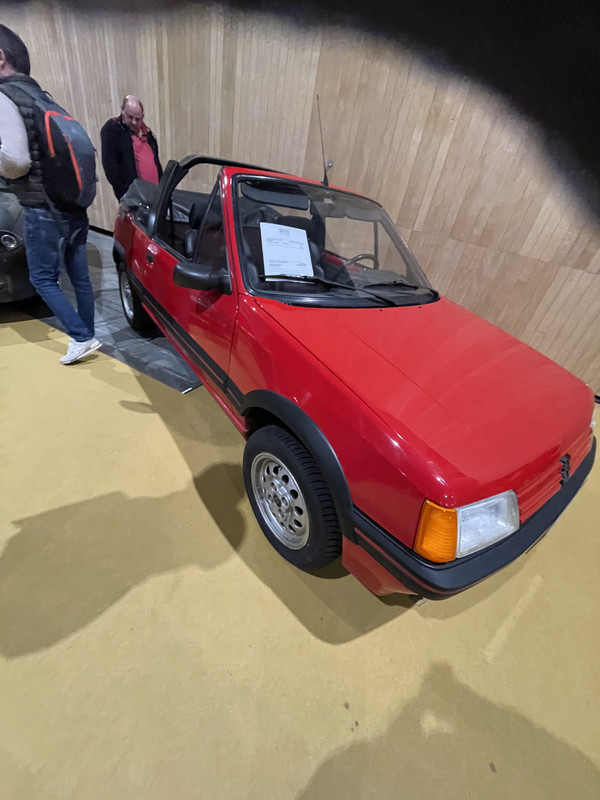 67BDFF11-A0AF-4BEF-962B-542AC32C1031