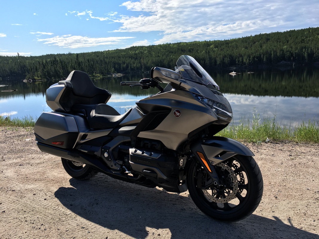 3D8B6356-A45E-487D-B8B3-00E642710C7C