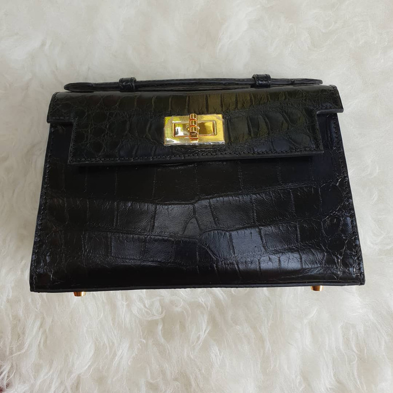 Instagram@megakamila