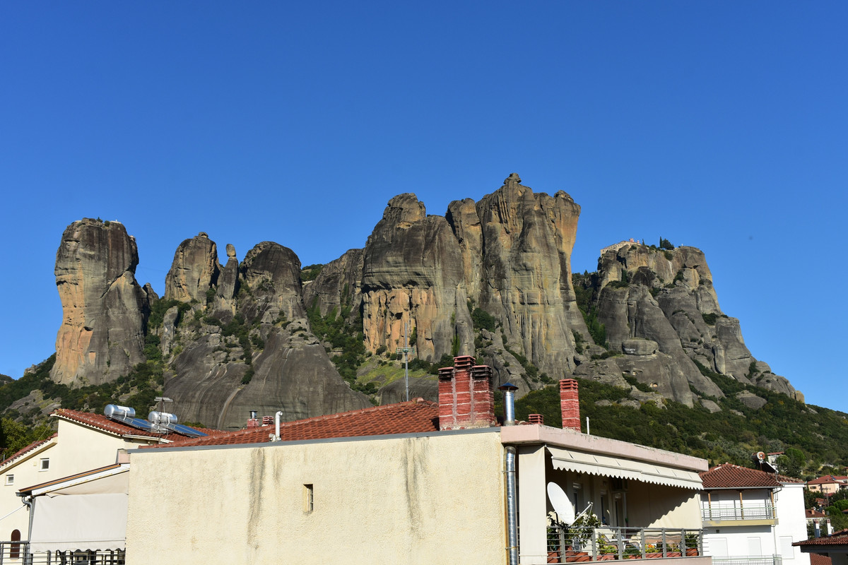 Καλαμπάκα (Φωτογραφίες έξω από το δωμάτιο)