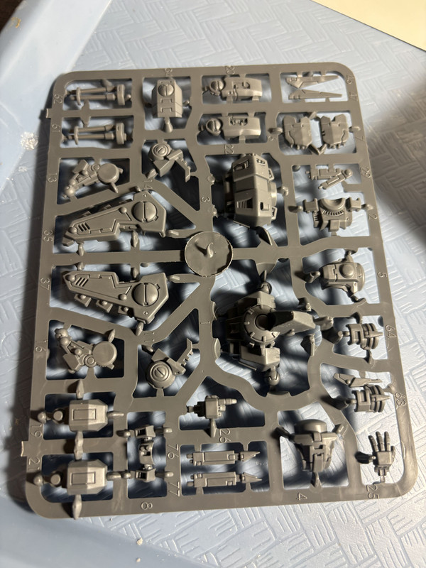 Tau Commander NIB NOS 05