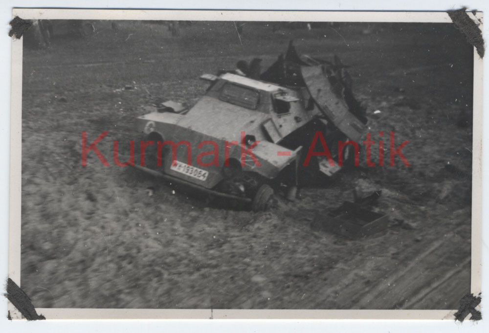 Foto Wehrmacht Panzer A.A.7 Polen Brest Litowsk Spähwagen 222 cr