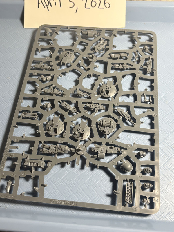 Tanks Bits on Sprues 11