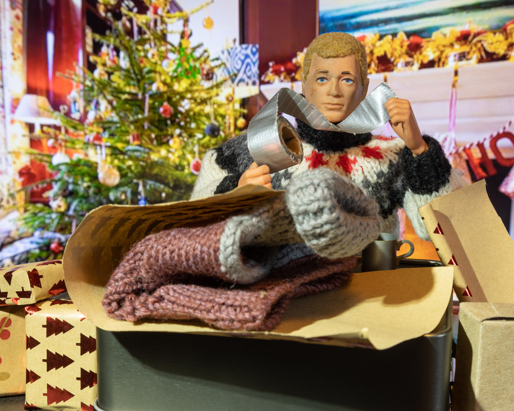 Pictures of your Action Men or Joe’s in the Christmas spirit. - Page 6 VAM-xmas-prep-1-2