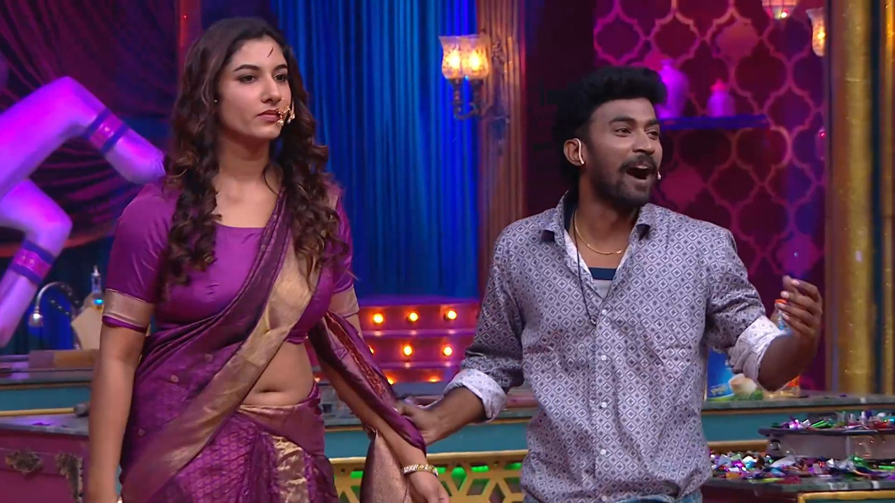 [Image: Vishnupriya-Sexy-Open-Big-Navel-Hole-Sho...56-611.jpg]