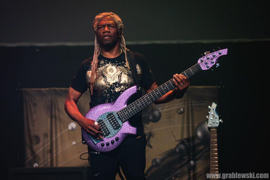 [Obrazek: 2023-05-03-Steve-Vai-003.jpg]