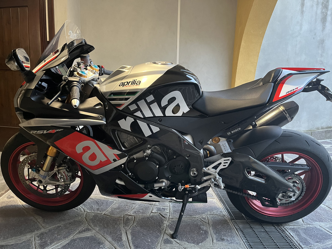 377E6E4A-A439-4FCF-A0FA-E7687A2E13EB