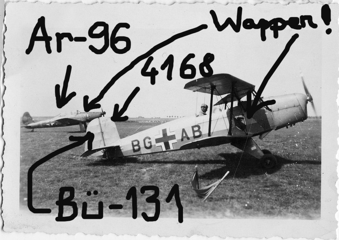 Orig. Foto, Luftwaffe Flugzeug, Arado Ar-96 & Bü