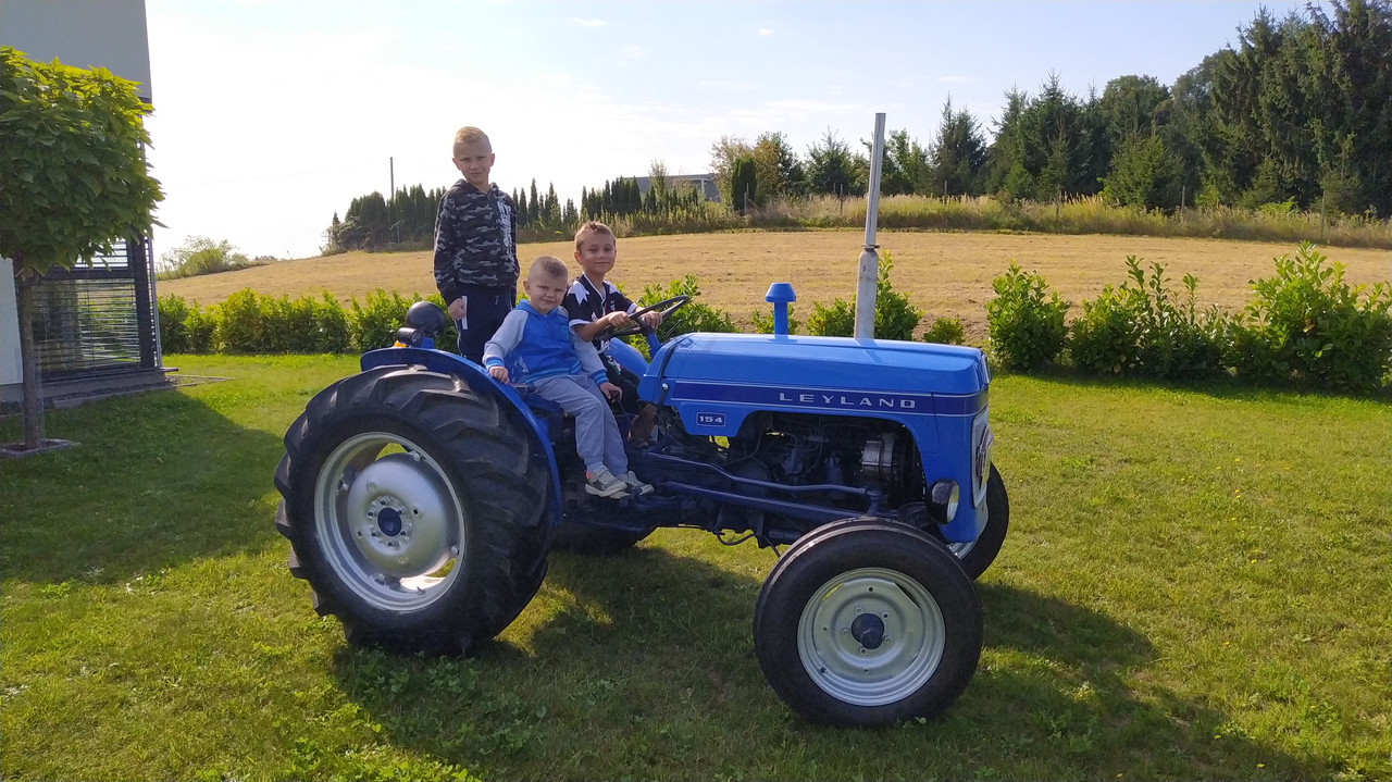 IMG-984fc53150b21bb594306a819f76d2ec-V