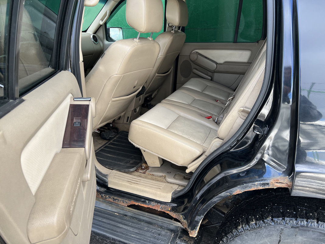 E32E449C-ACF5-451C-83A1-A8E2FD06DAE7