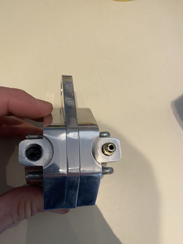 661067D5-4DEB-4514-9BC1-B6557B8AC6E3