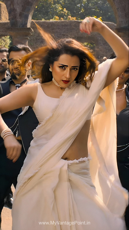 wallpaper-of-trisha-krishnan-in-sugar-baby-song-from-thug-life-2025