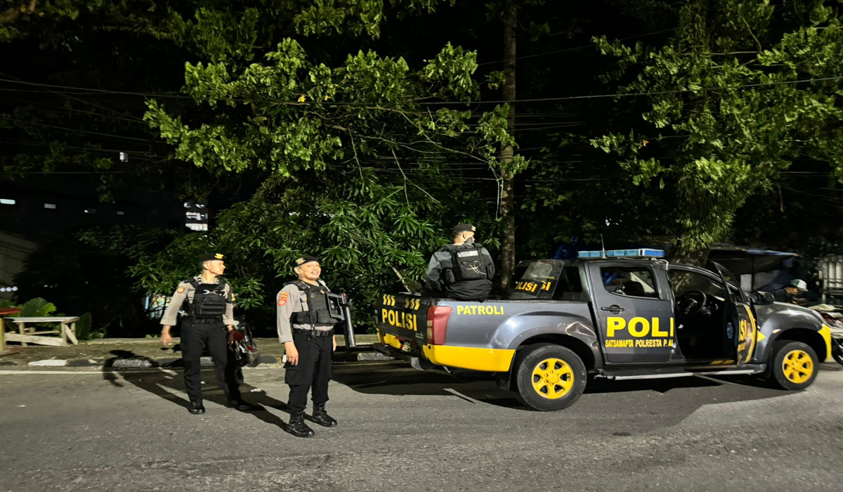 Brimob Polda Maluku Patroli KRYD, Warga Ambon Merasa Lebih Nyaman!