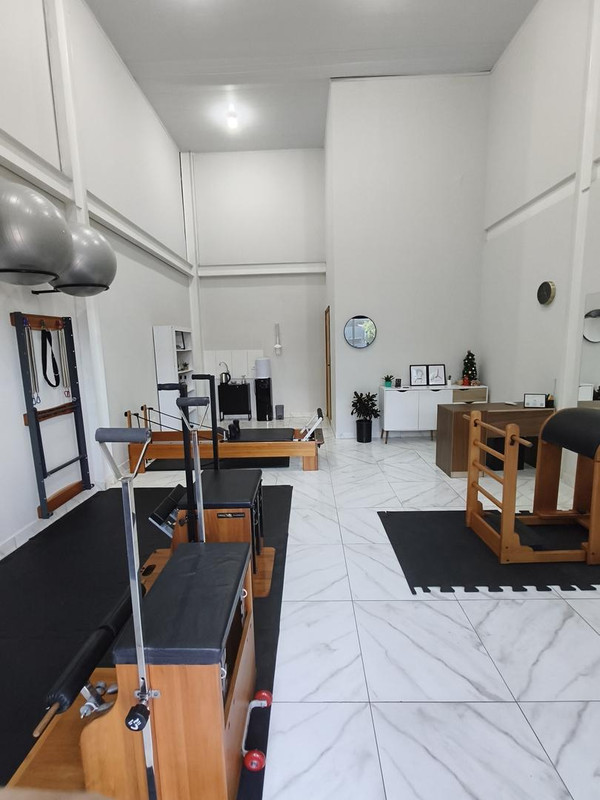 Aula de Pilates Solo