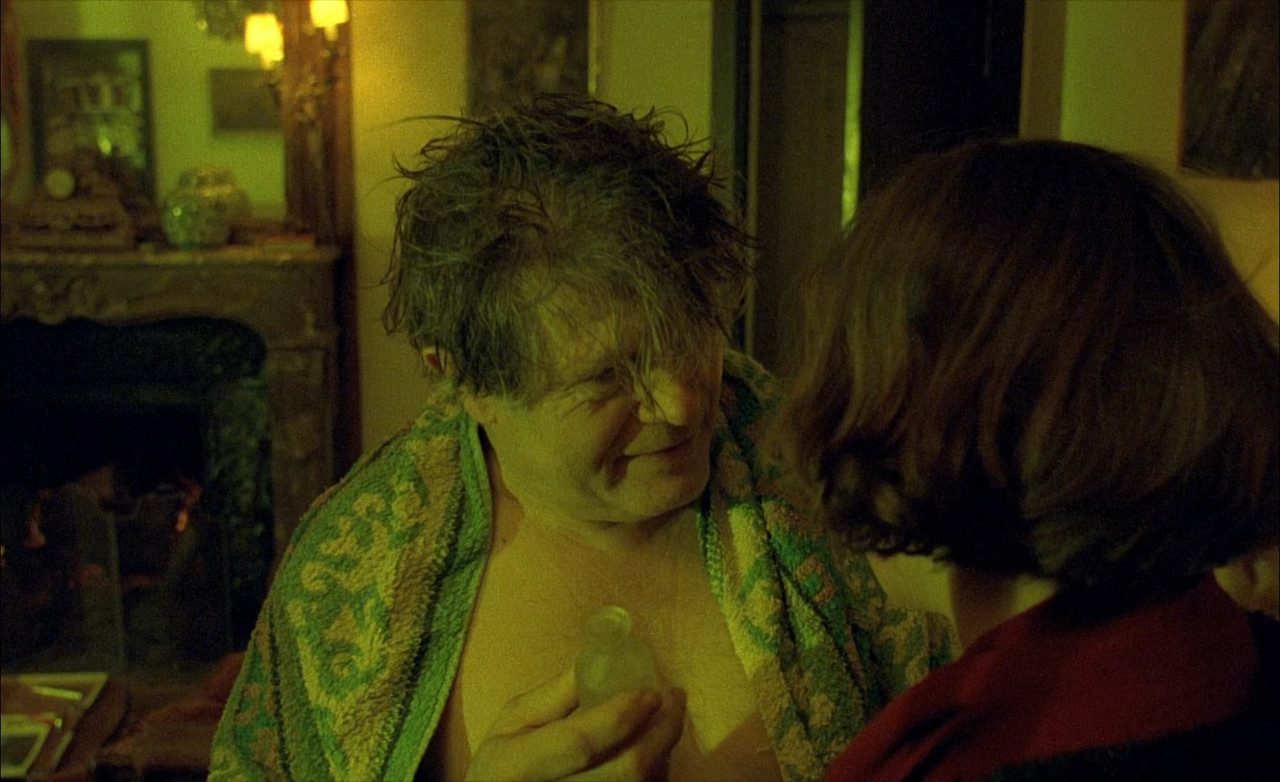 The Double Life of Veronique (1991) Criterion.mkv_snapshot_00.59