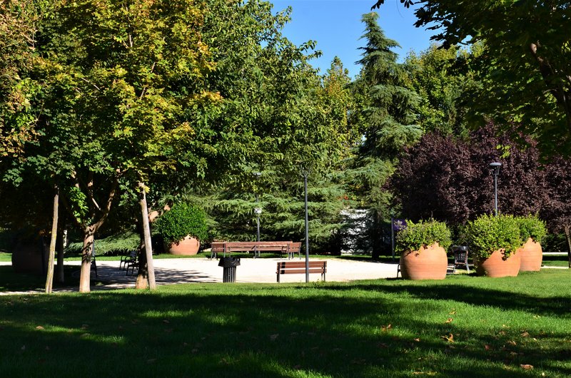 PARQUE EUROPA-2010/2015/2021-MADRID - Paseando por España-1991/2017 (154)