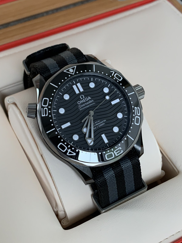 9B0111E8-445C-4212-BDA5-CBEDC518E94A