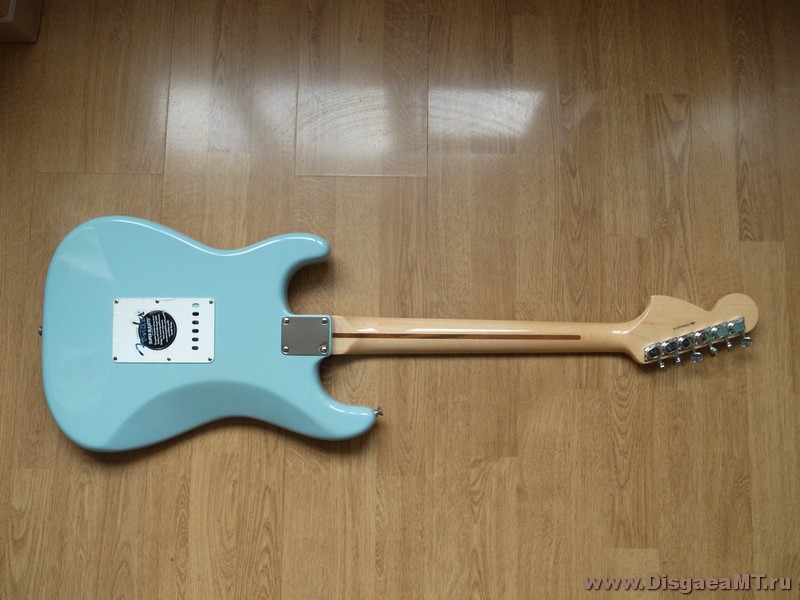 Fender_Yngwie_Malmsteen_Stratocaster_4-blu_029