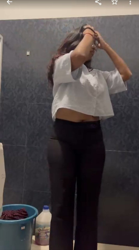 Horny Tamil Girl Blowjob and Hard Doggy Fuck