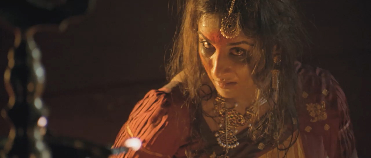 Bhool Bhulaiyaa 2007 BluRay [Hindi] 480p 720p ESub Screenshot